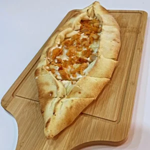chicken with cheese فطيرة دجاج بالجبن