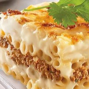 Macaroni Bechamel مكرونه بالباشميل